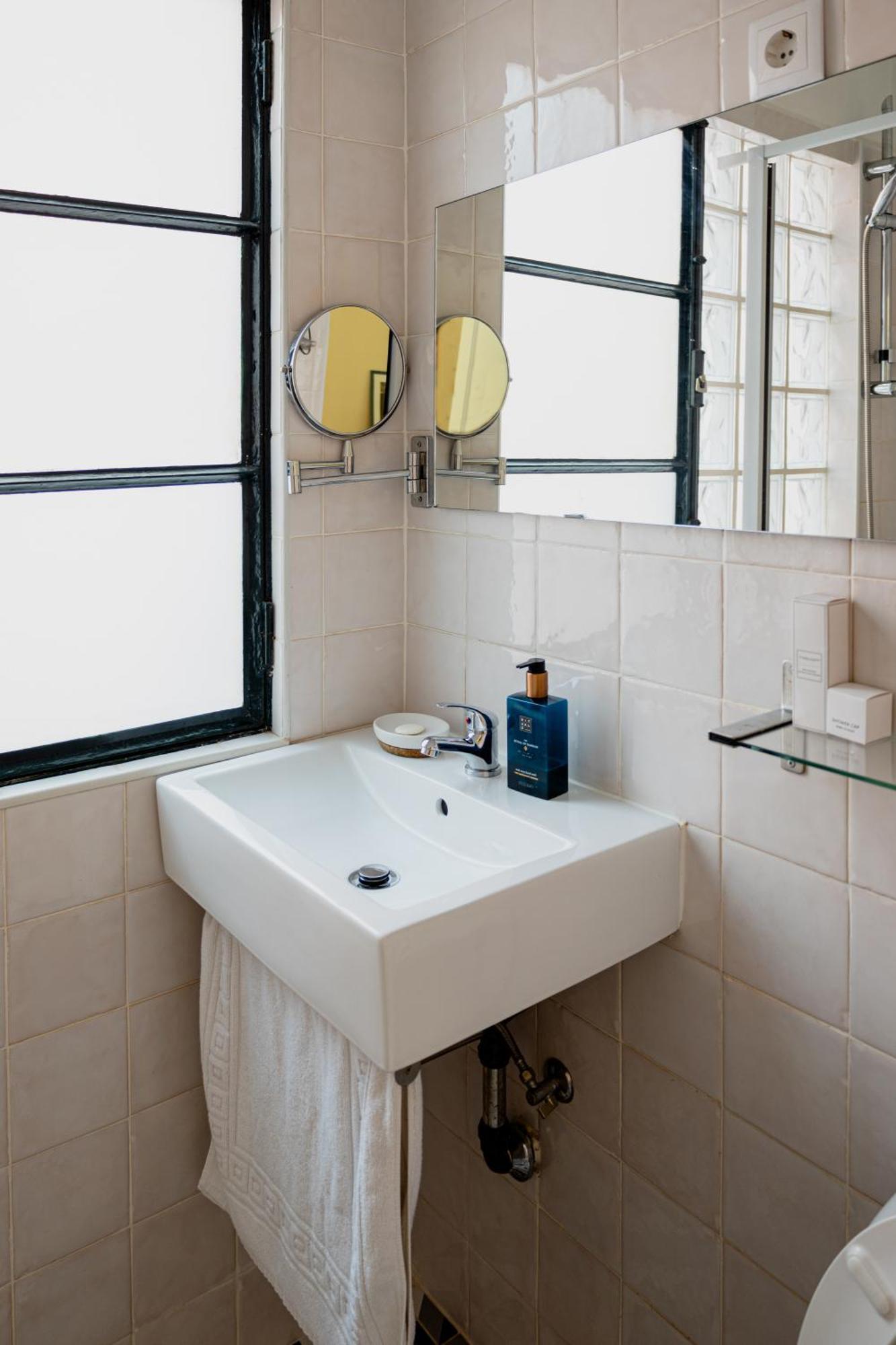 Angels Homes-N27, 3ºfloor - Bairro Tipico, Centro Lisboa Ngoại thất bức ảnh