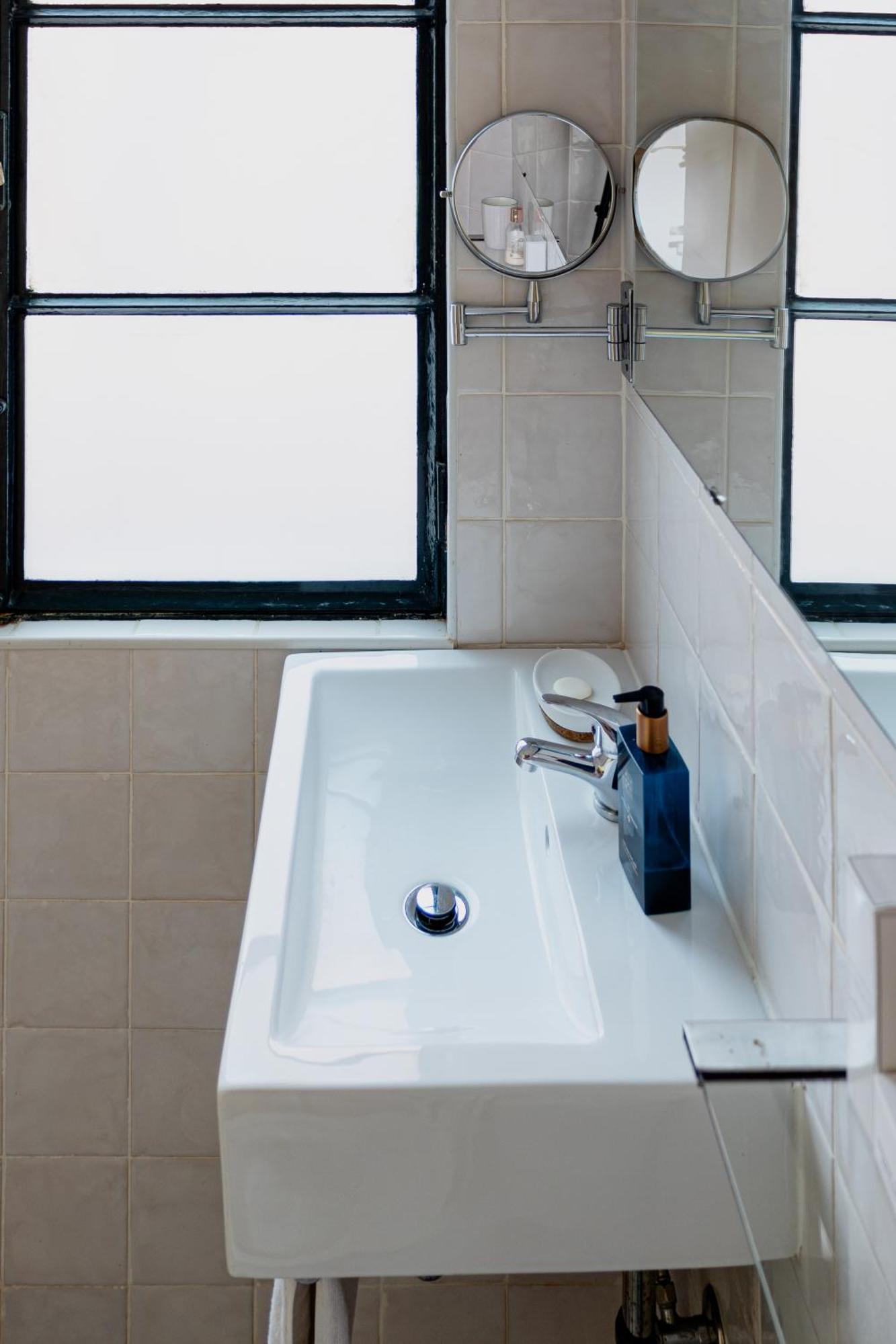 Angels Homes-N27, 3ºfloor - Bairro Tipico, Centro Lisboa Ngoại thất bức ảnh