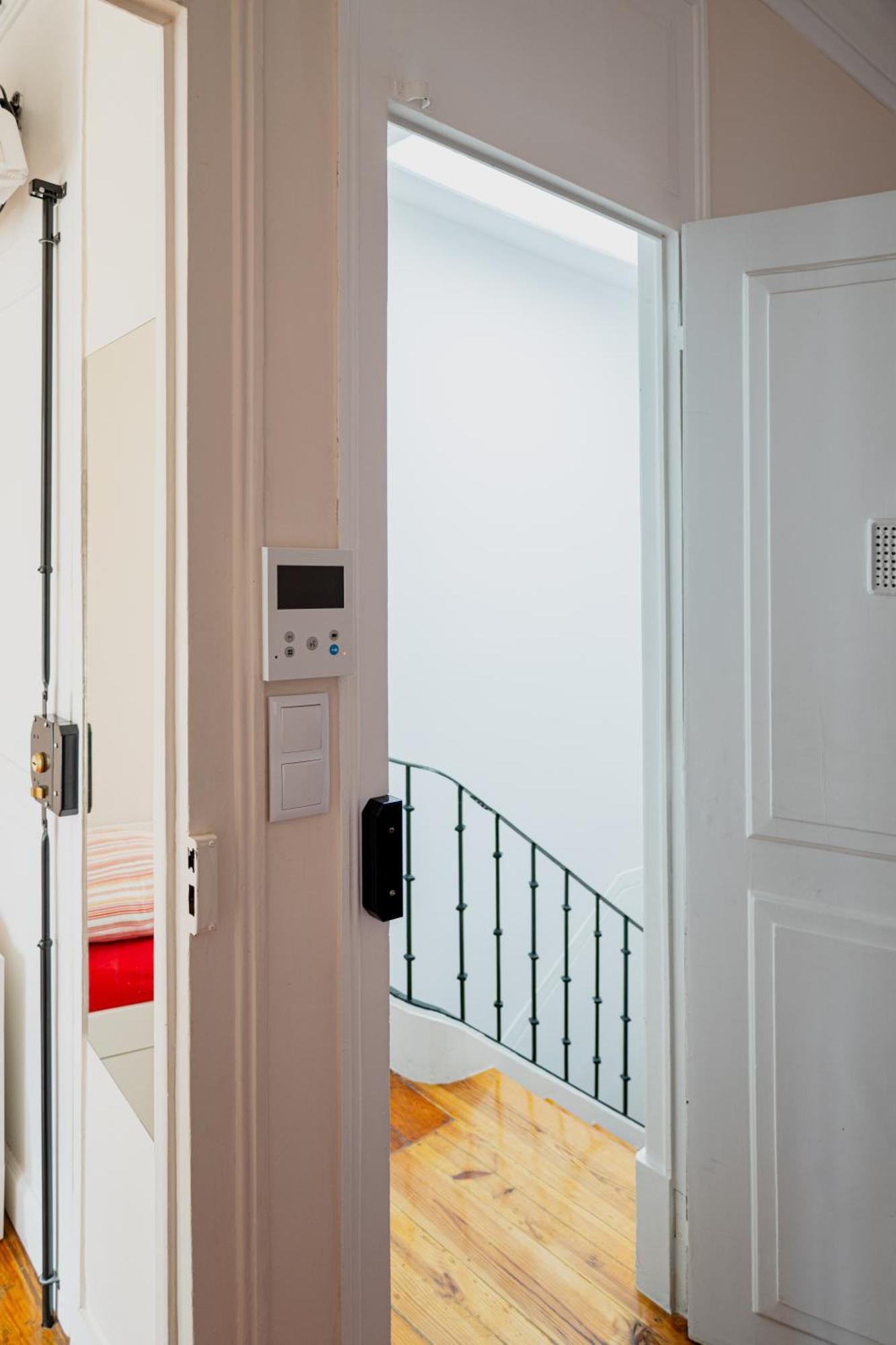 Angels Homes-N27, 3ºfloor - Bairro Tipico, Centro Lisboa Ngoại thất bức ảnh